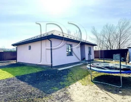 4-к будинок Вишгородський, Нові Петрівці, Козацька вулиця