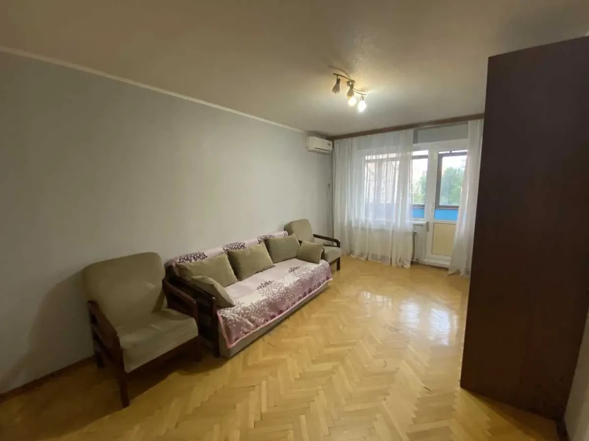2-к квартира Бучанський, Буча, Тарасівська 10 12