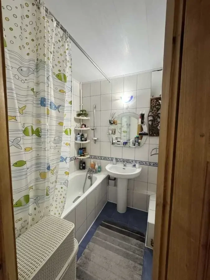 3-к квартира Білоцерківський, Біла Церква, Леваневського 10