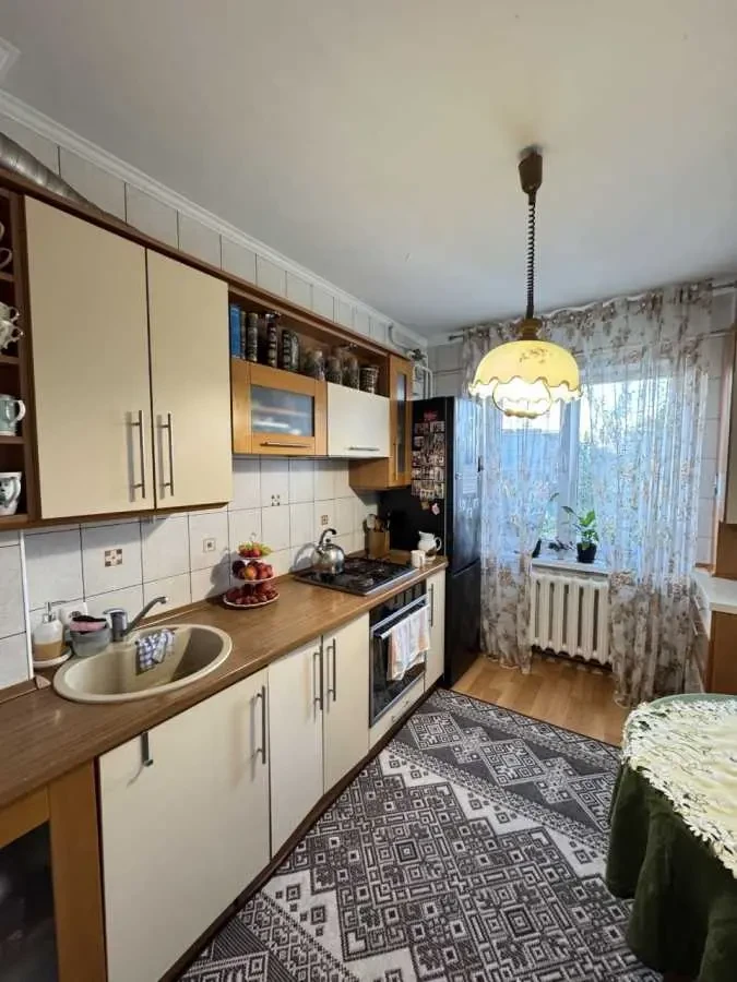 3-к квартира Білоцерківський, Біла Церква, Леваневського 2