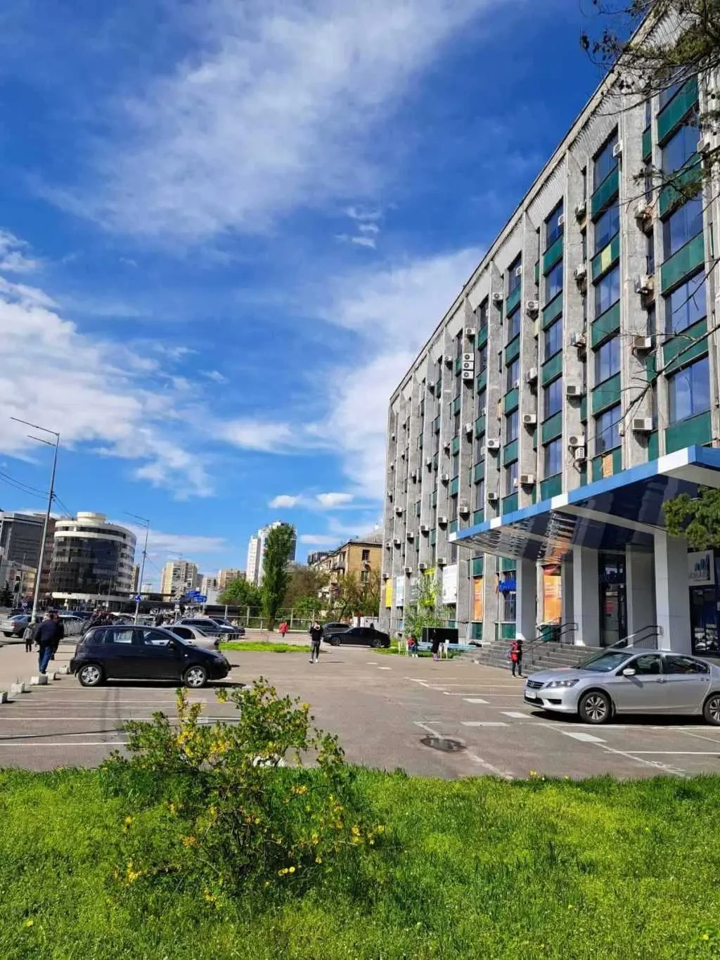 офісна будівля Київ, Дніпровський, Євгена Сверстюка 11б 8
