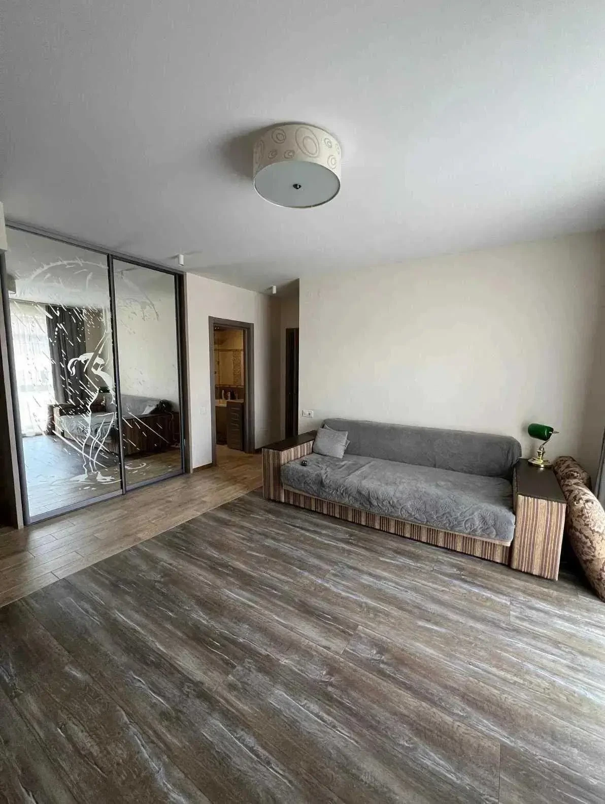 Продаж 2-кім квартири з РЕМОНТОМ 68/53/15м Винники Винна Гора 109999$ 3