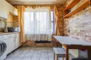 3-к квартира Київ, Святошинський, Академіка Корольова 12г
