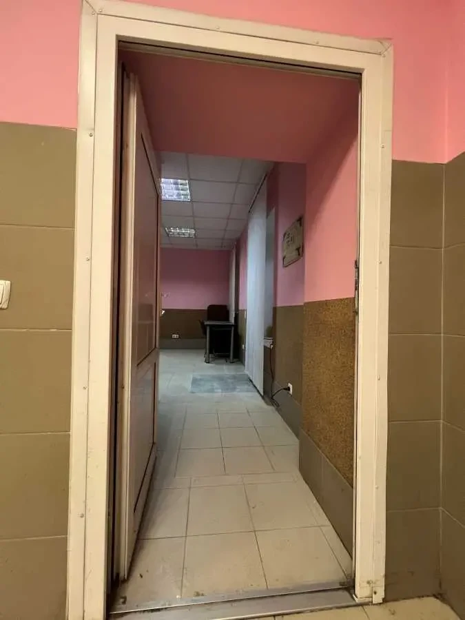 офісне приміщення Київ, Святошинський, Святошинська 18 4