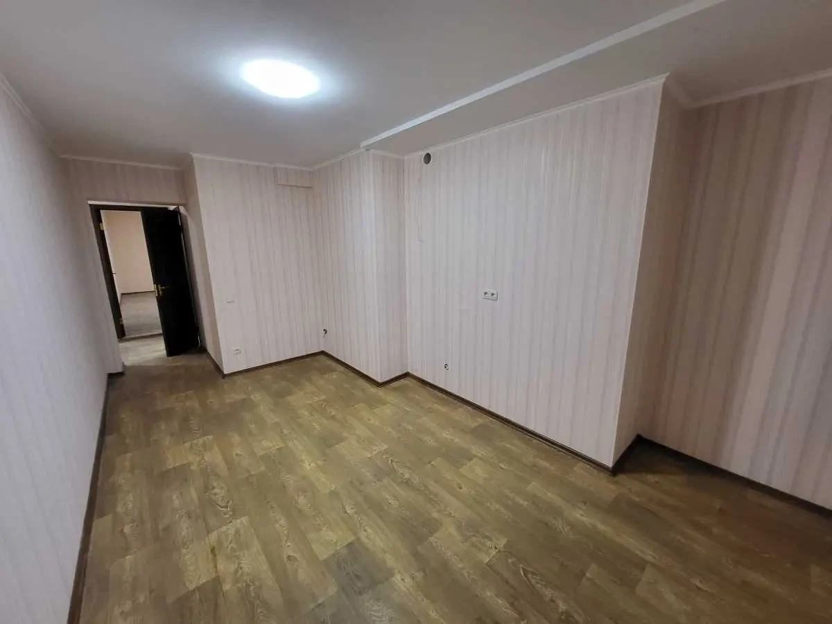 2-к квартира Бучанський, Софіївська Борщагівка, боголюбова 6 8