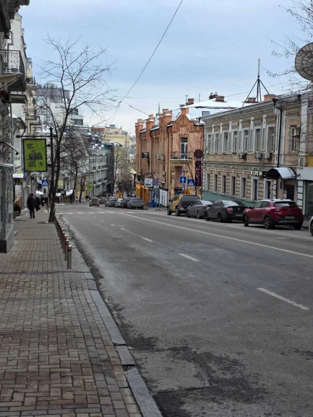 торгові площі Київ, Печерський, Михайлівська 19 4