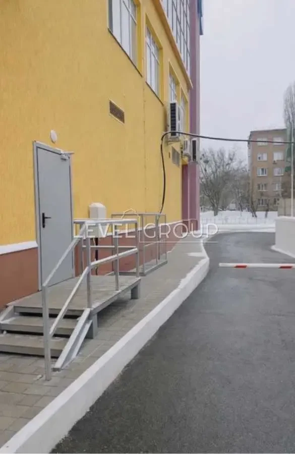 приміщення, будівлі Київ, Солом`янський, Борщагівська 2
