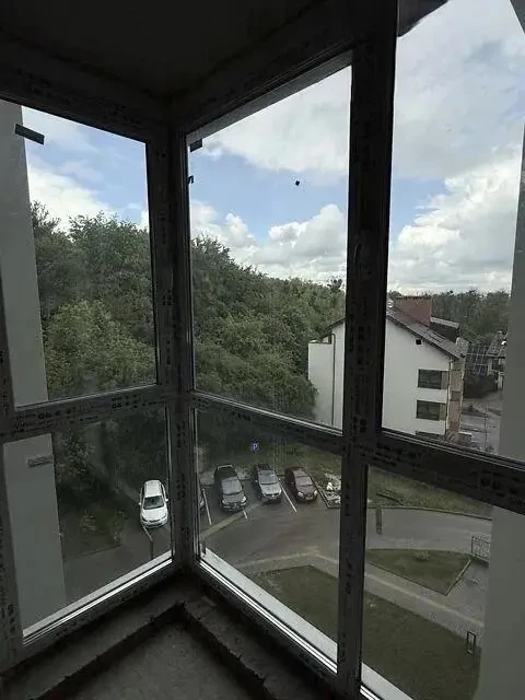 Продаж 1-кім. квартири 45 м.кв. ЖК Америка вул В. Великого