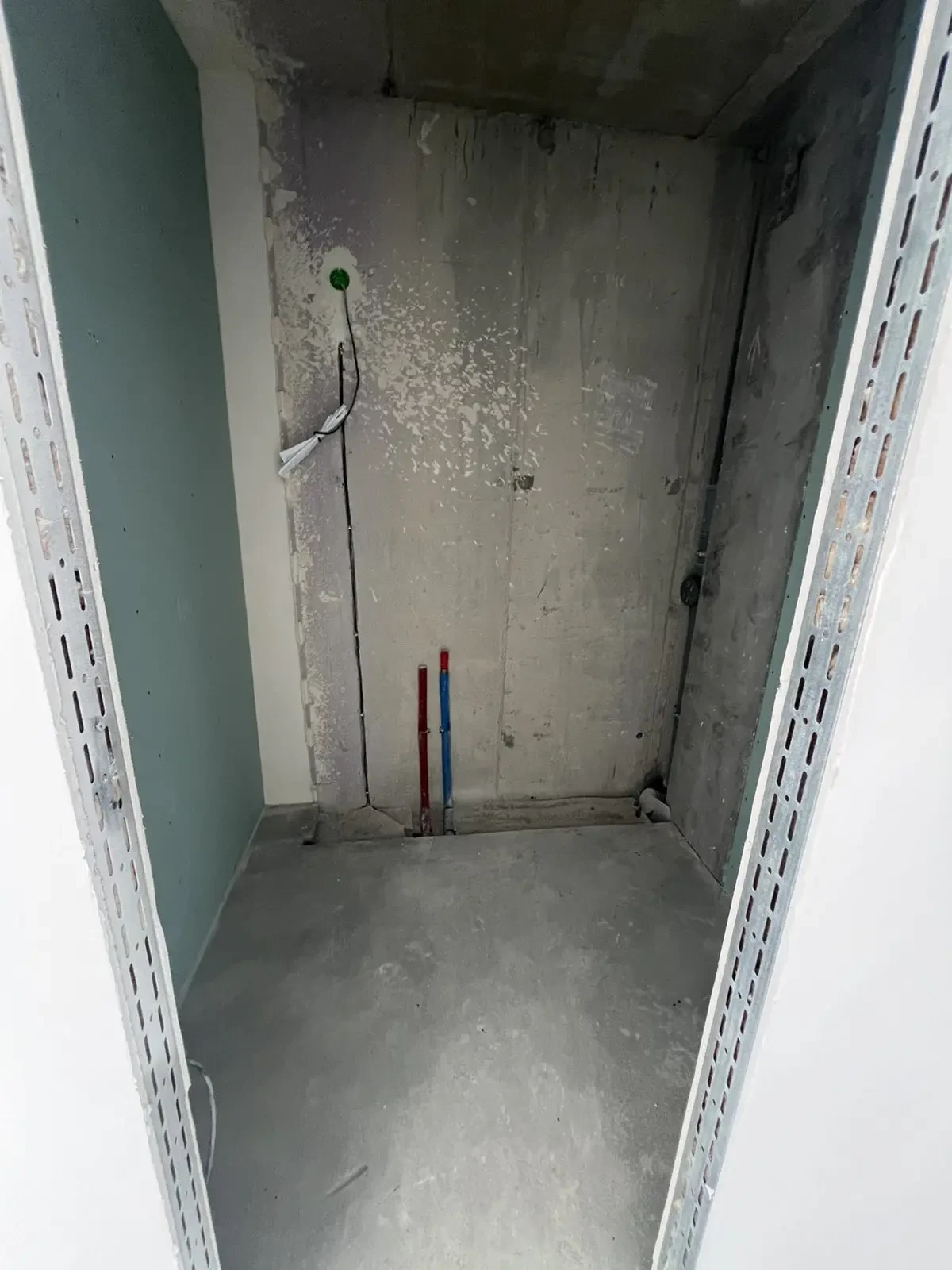 Продаж 1-кімнатна квартира з ремонтом 32м² вул. Авіаційна 38400$ ТОРГ 10