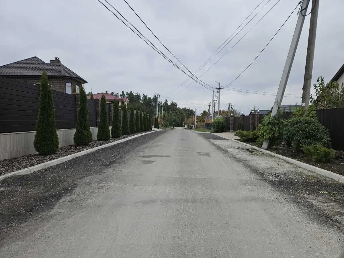5-к будинок Фастівський, Віта-Поштова, Івана Франка 4