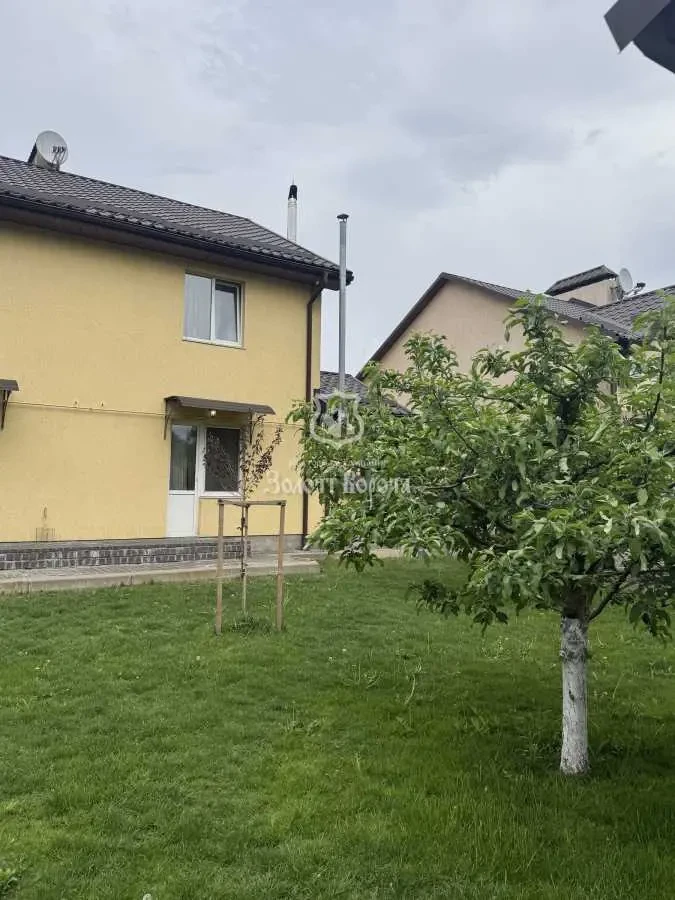 готель Київ, Святошинський, Теплична 21а 2