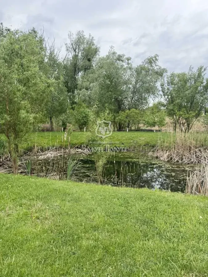 готель Київ, Святошинський, Теплична 21а 5