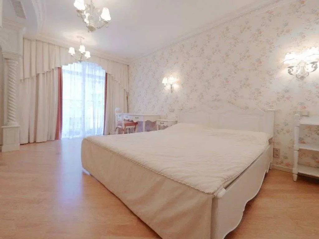 4-к квартира Київ, Печерський, Інститутська 18 12