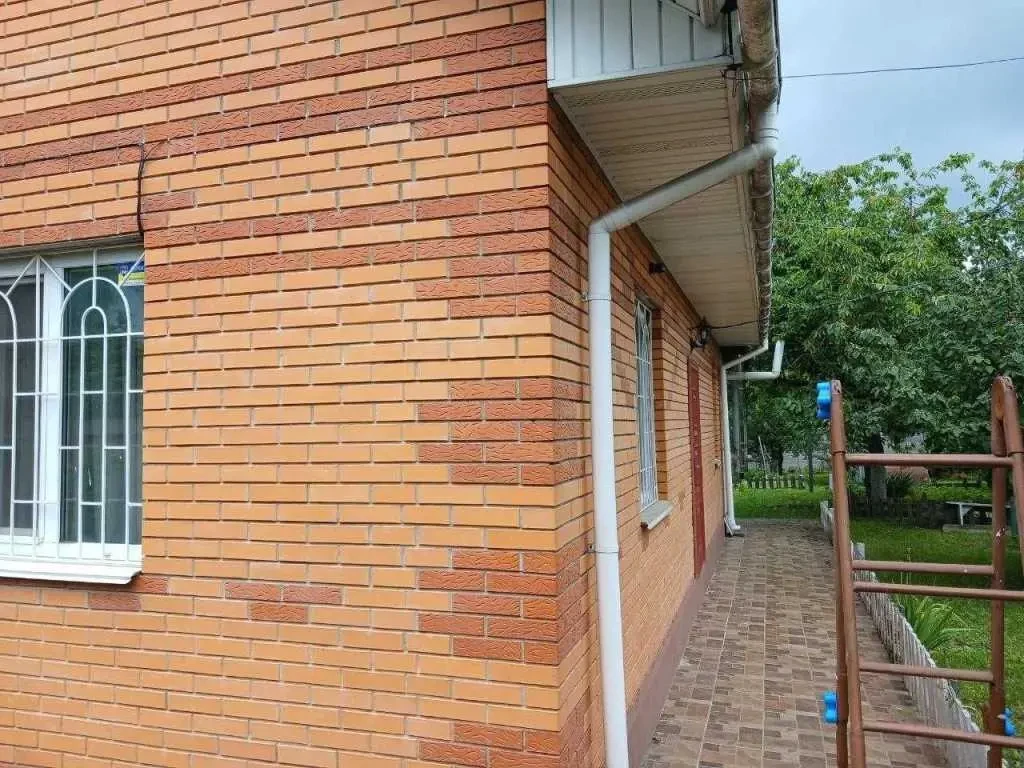 5-к будинок Київ, Святошинський, Зв'язківців 2 3