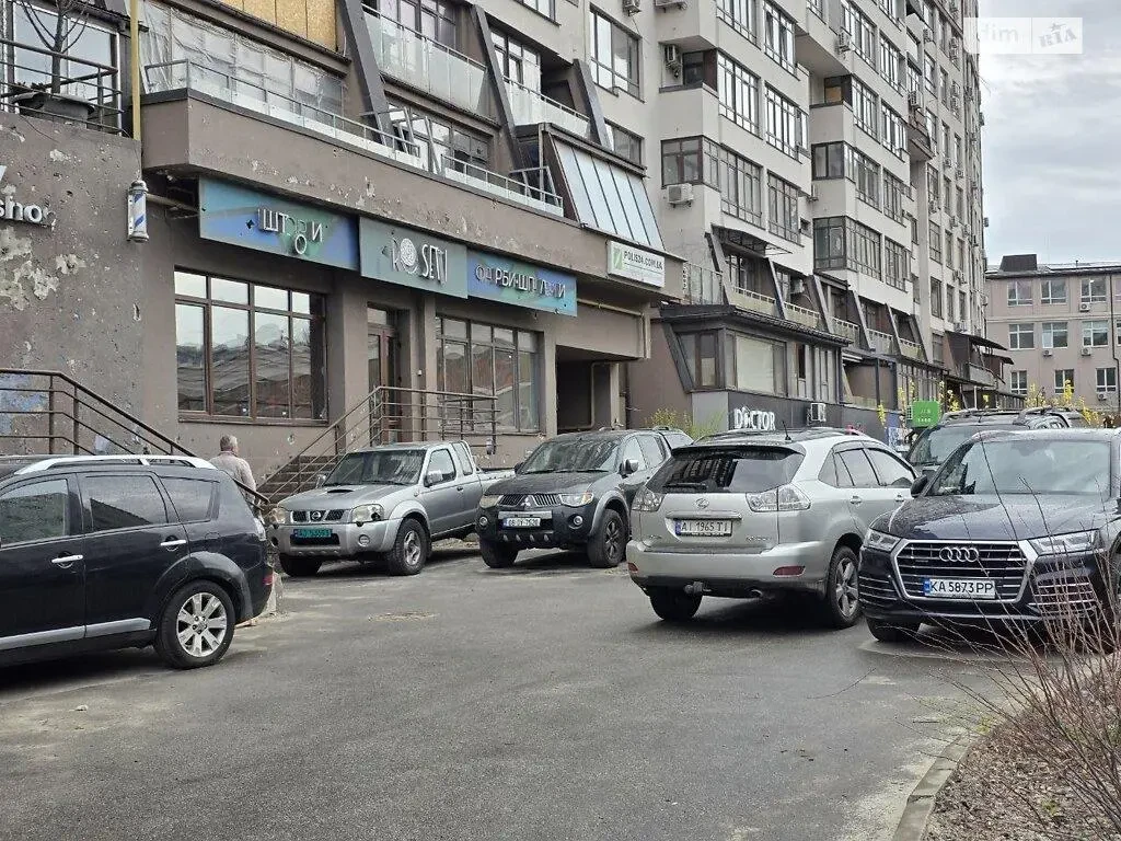 торгівельне приміщення. Глибочицька. 3