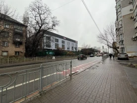 Сдам офисное помещение Київ, Межигірська вул.
