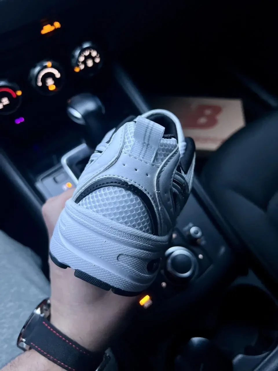 Кроссовки New Balance 530 арт 21557 (унисекс,26 беленс) 4