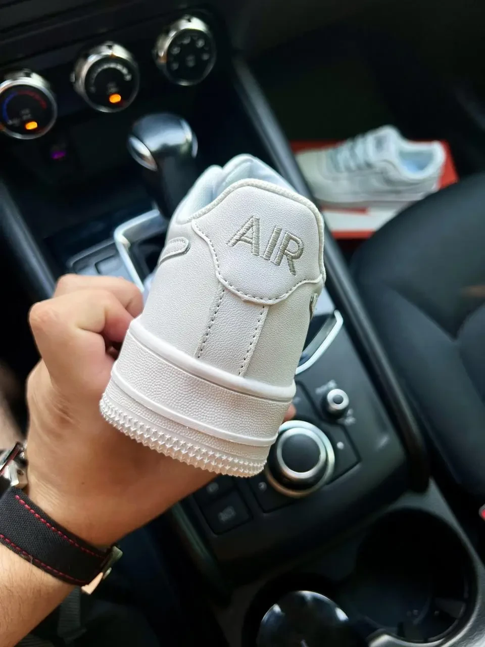 Кроссовки Nike Air Force 1 Low арт 21516 (белые, унисекс, найк) 4