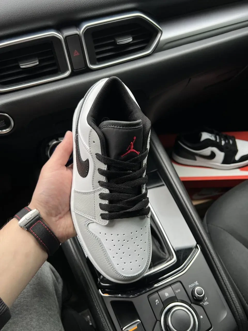 Кроссовки Nike Air Jordan 1 Low арт 21454 (найк, джордан, унисекс) 2