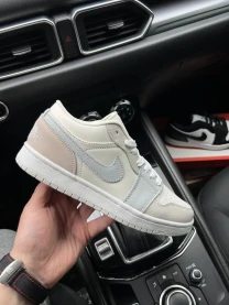 Кроссовки Nike Air Jordan 1 Low арт 21453 (найк, джордан, женские)