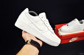 Кроссовки Nike Air Force 1 Low арт 21438 (белые, унисекс, найк)
