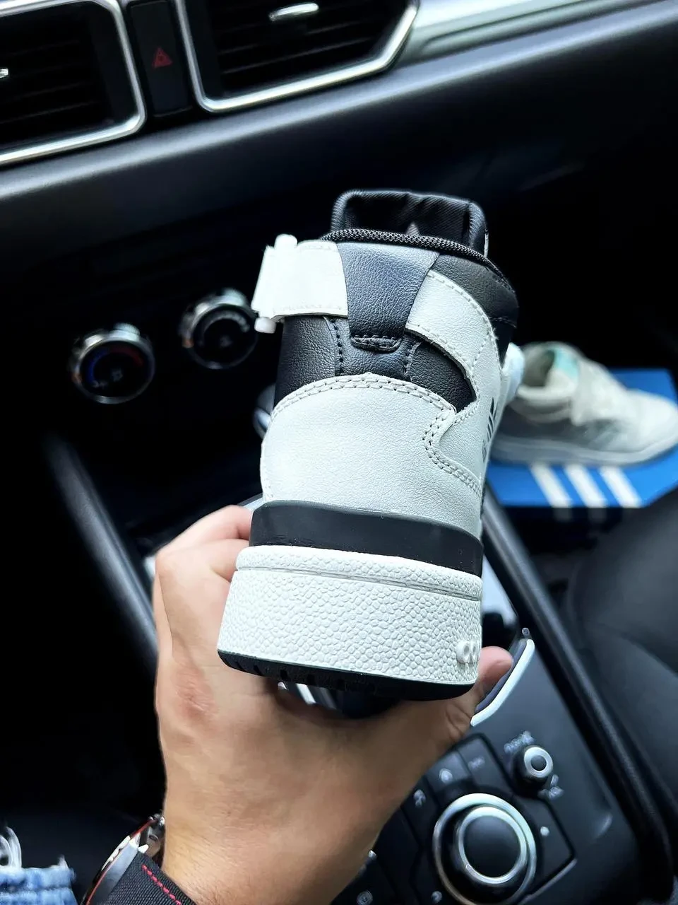 Кроссовки Adidas Originals Forum 84 mid арт 21391 (унисекс, адидас) 4