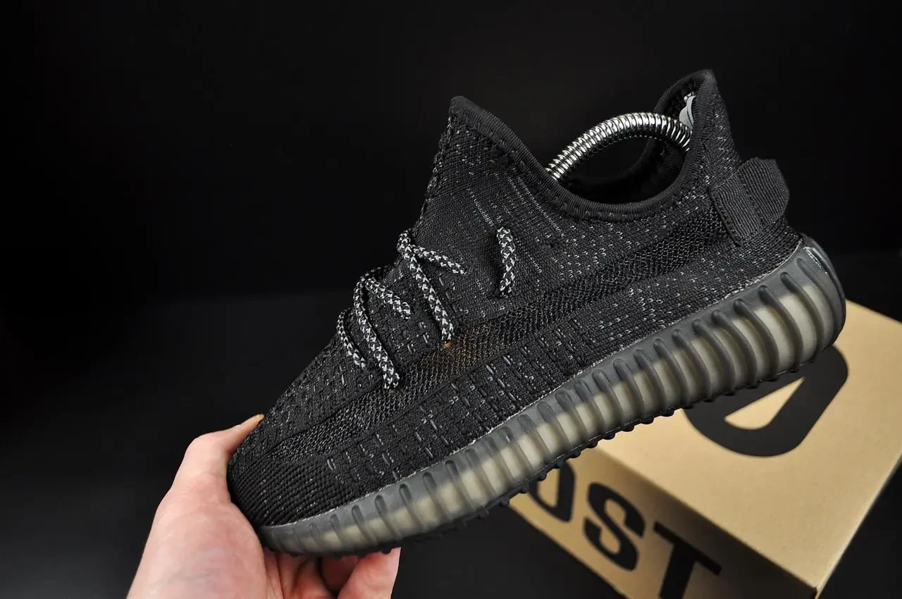 Кроссовки Adidas Yeezy Boost 350 v2 арт 21286 (унисекс, зе, адидас) 2
