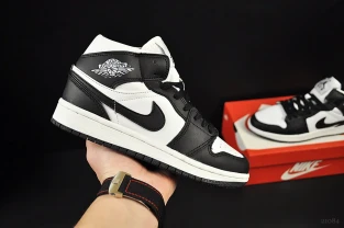 Кроссовки Nike Air Jordan 1 арт 21084 (найк, джордан)