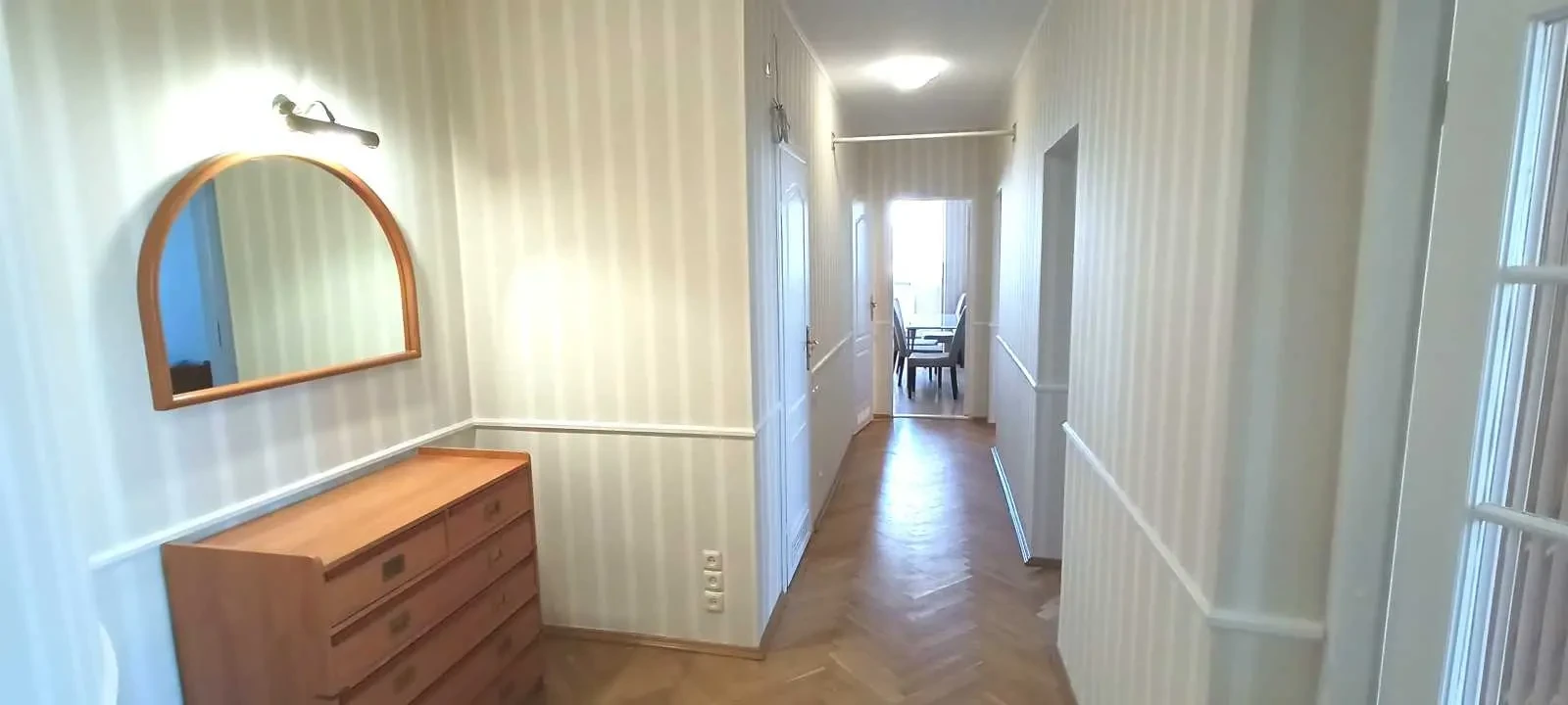 3-к квартира Київ, Печерський, Генерала Алмазова 6 10