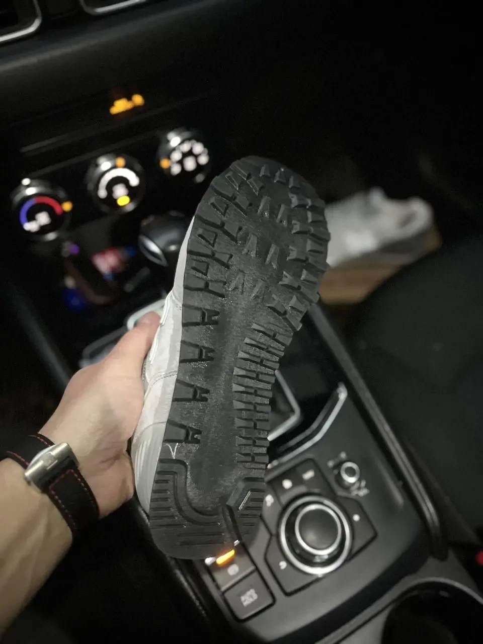 Кроссовки New Balance 574 арт 21727 (унисекс,26 беленс) 3