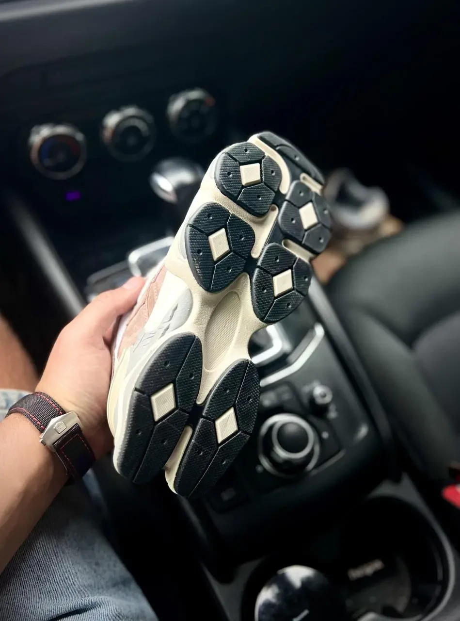 Кроссовки New Balance 9060 арт 21635 (женские,26-биленс) 3