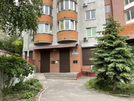 офісне приміщення Київ, Голосіївський, Феодосійський 14
