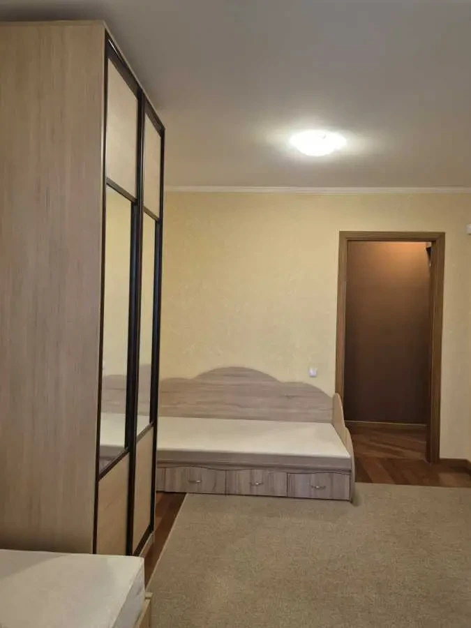 3-к квартира Київ, Печерський, Старонаводницька 6 8