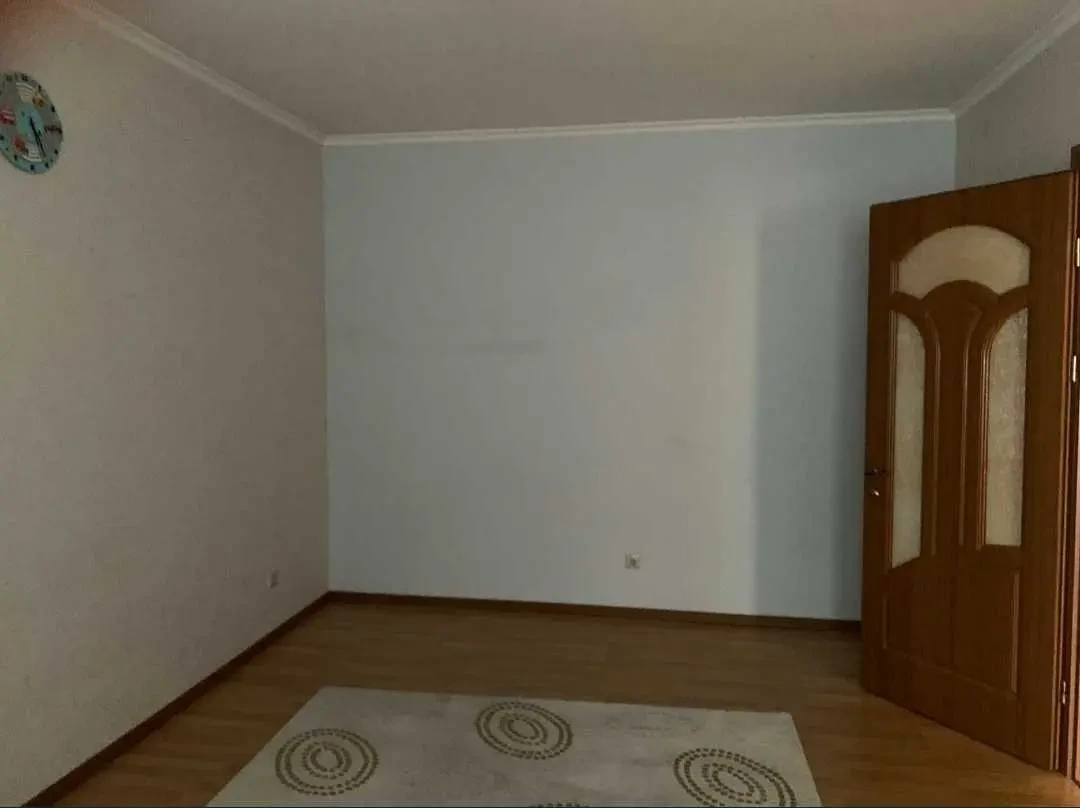 3-к квартира Київ, Голосіївський, Саперно-Слобідська 10 13