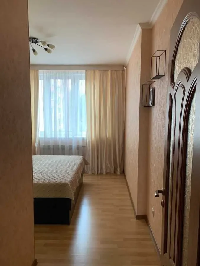 3-к квартира Київ, Голосіївський, Саперно-Слобідська 10 7