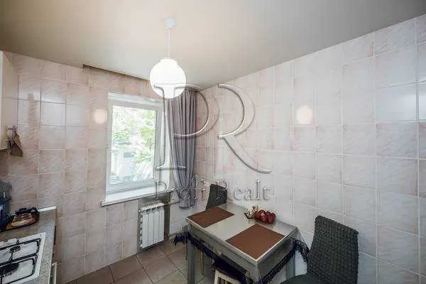 3-к квартира Київ, Дарницький, Тростянецька 12 4