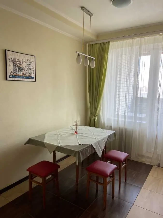 3-к квартира Київ, Дарницький, Анни Ахматової 18 2