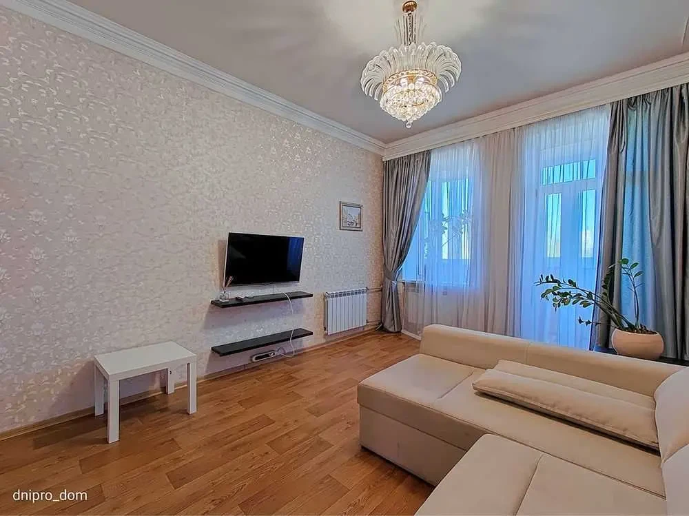 3-к квартира Дніпро, Соборний, Левка Лук яненка 2е