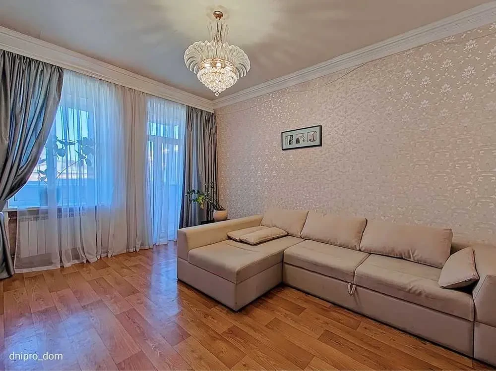 3-к квартира Дніпро, Соборний, Левка Лук яненка 2е 23