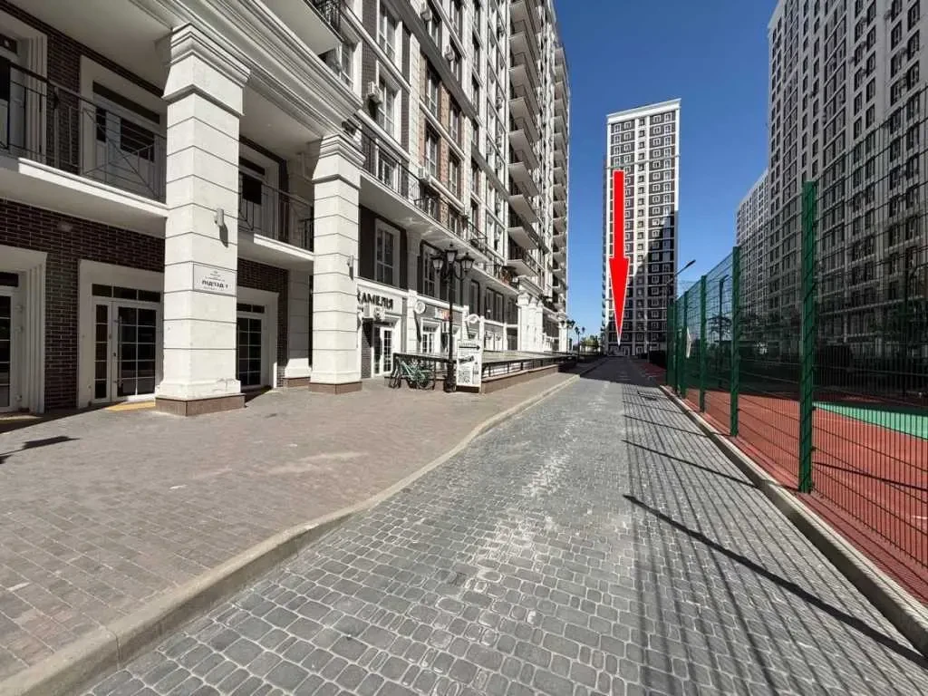 торгові площі Київ, Голосіївський, Михайла Максимовича 24г 16