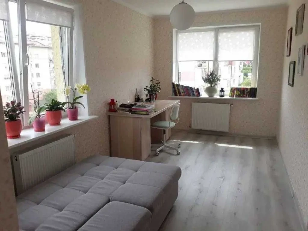 4-к квартира Львів, Винники, Івасюка 11