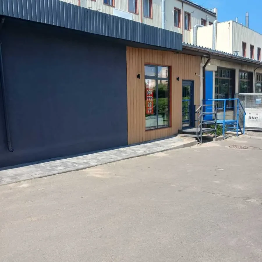 торгові площі Київ, Деснянський, Володимира Маяковського 26 6