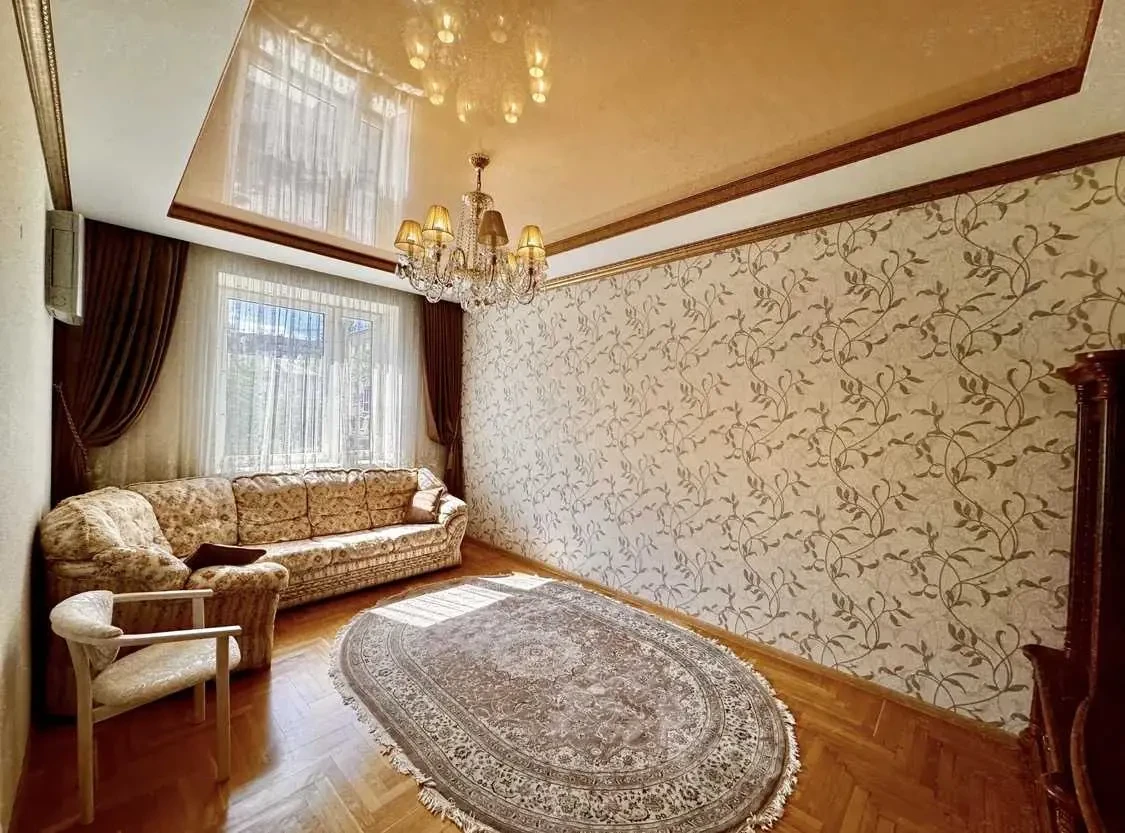 3-к квартира Київ, Печерський, Михайла Бойчука 15 8