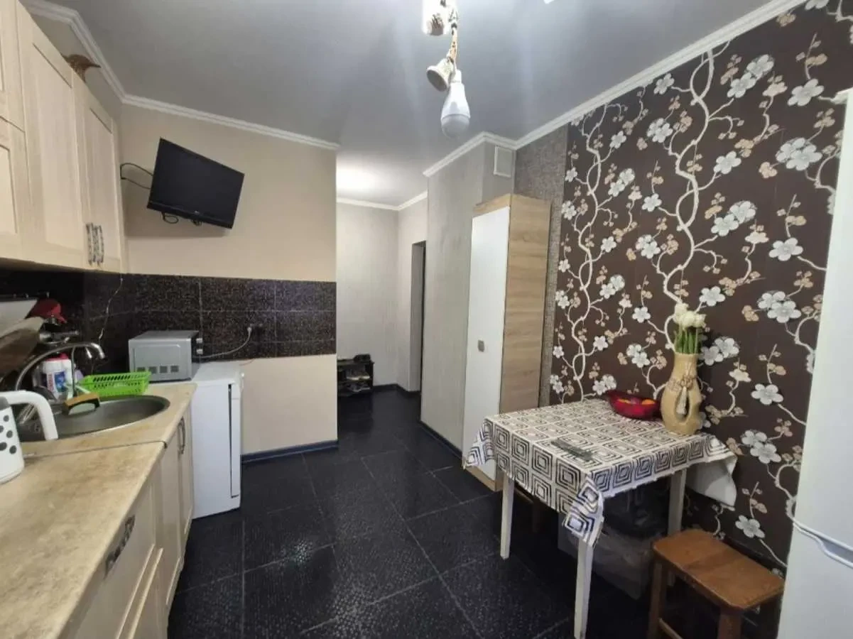 3-к квартира Київ, Дарницький, Тростянецька 6ж 8