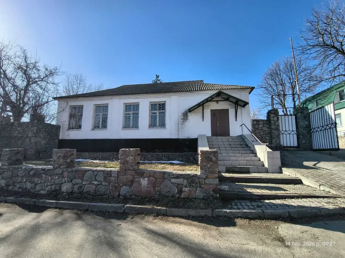 виробничі приміщення Канівський, Канів, Іллєнка 4