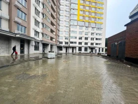 приміщення, будівлі Київ, Голосіївський, Академіка Заболотного 15П