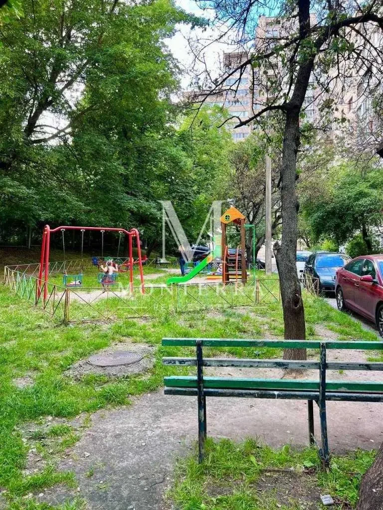 3-к квартира Київ, Солом`янський, Стадіонна 13 21