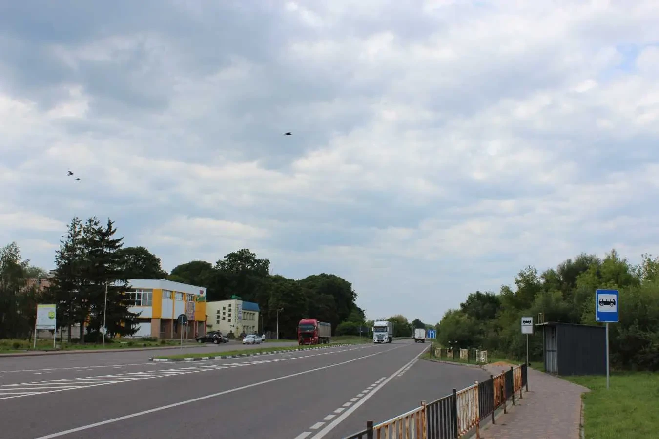 торгові площі Ковельський, Голоби, Ковельська 3 4