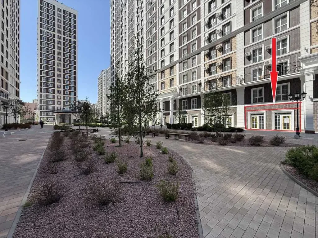 торгові площі Київ, Голосіївський, Михайла Максимовича 24г 13