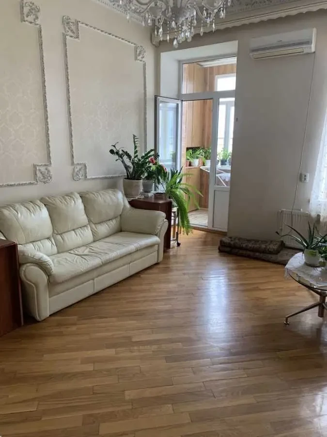 3-к квартира Одеса, Приморський, Малая Арнаутская 86